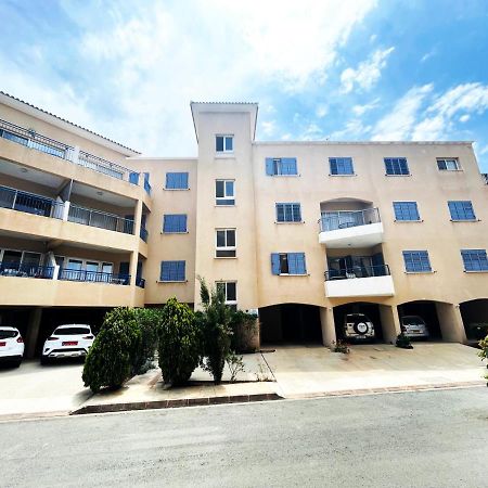 Direct Sea View & Quality Bed - Kings Palace 1 Bed Paphos Exterior foto